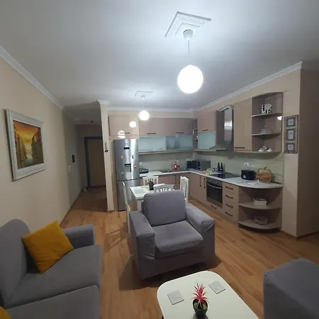 Savio House * בראט